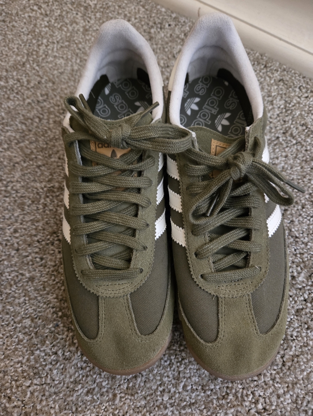 adidas Olive Green & White Classic Sneakers SL 72 Size 9